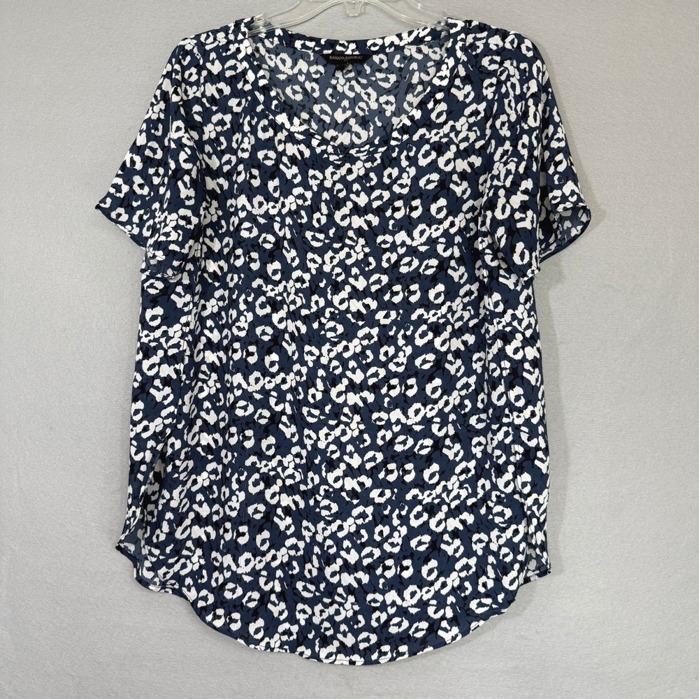 Banana Republic Women's Leopard Print Top Size M Classic Timeless Office‎ Casual